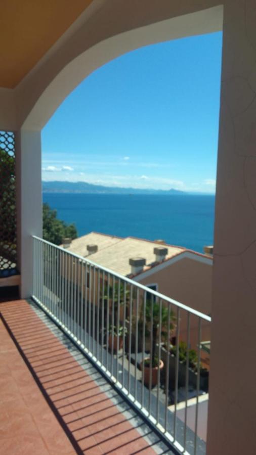 Appartamento Con Super Vista Sul Mare Arenzano Exterior photo
